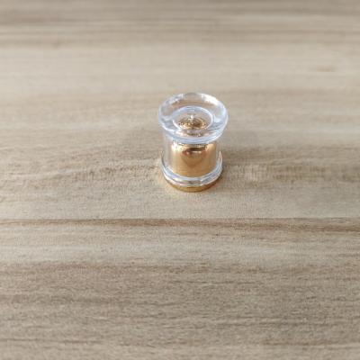 Waist-restraining Cap