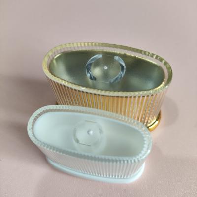 Flat Ribbed Transparent Cap